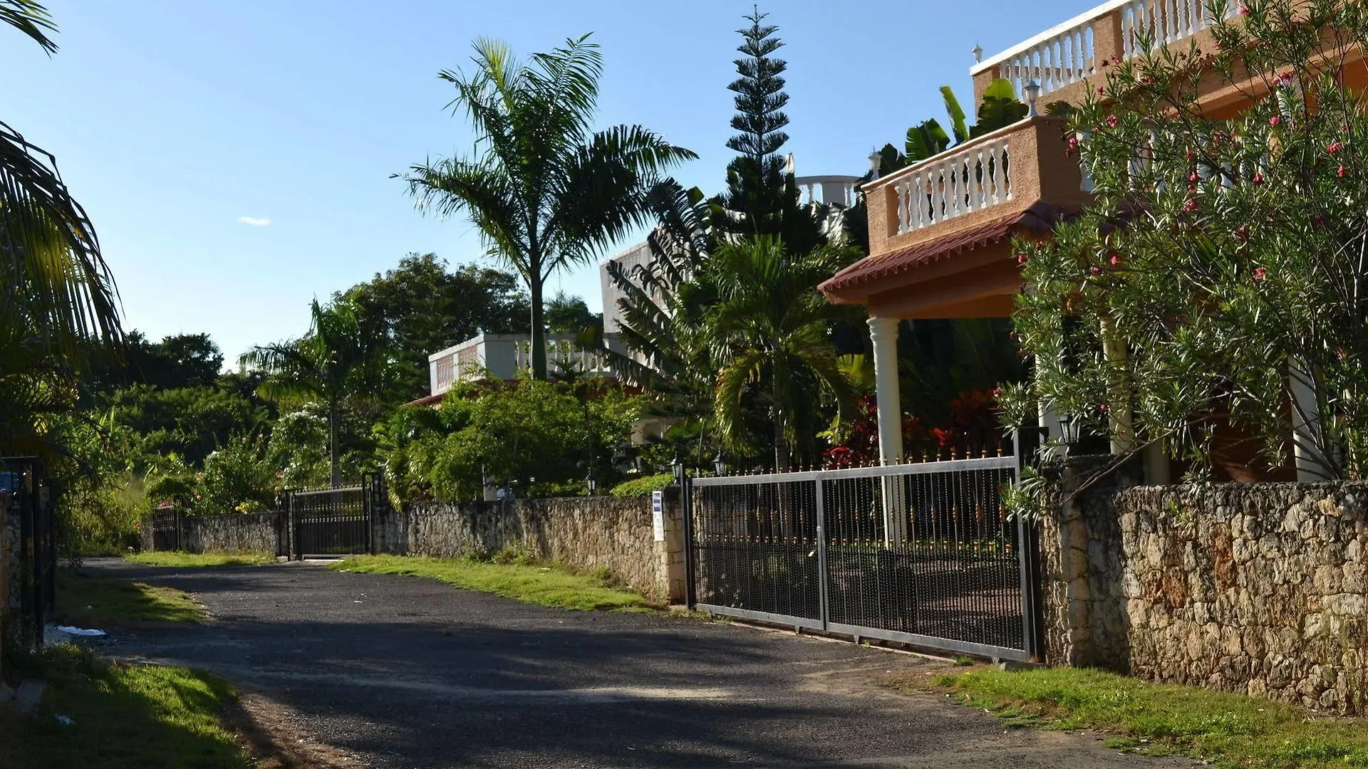 4 Bedroom Villa, Private Pool, Security, Ocean View Sosúa 3*,  Dominicaanse Republiek