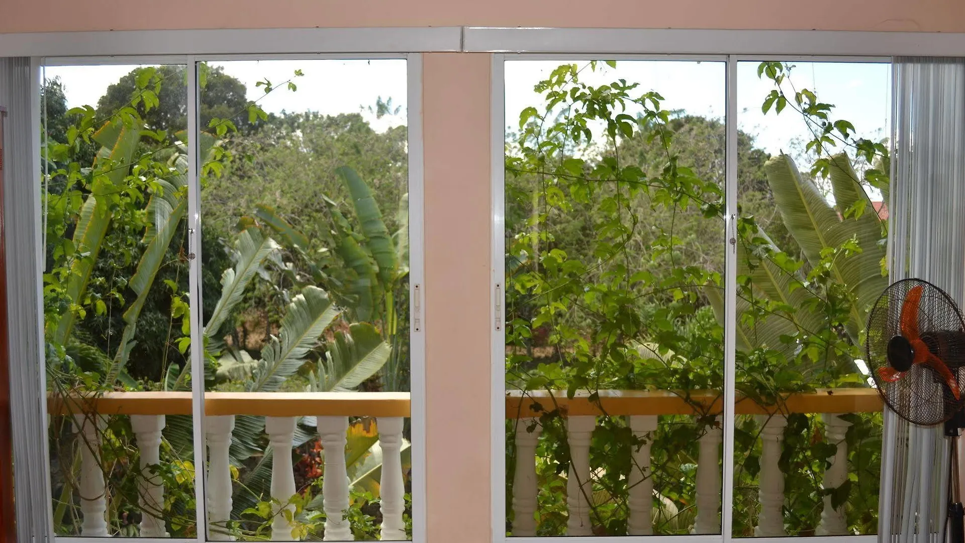 *** Hotel 4 Bedroom Villa, Private Pool, Security, Ocean View Sosúa Dominicaanse Republiek